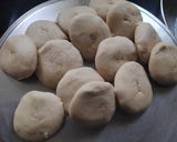 A picture of step 3 of Wheat Phulka Roti.