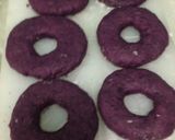 Foto langkah ke 4 dari resep Donat Ungu.
