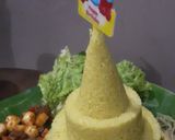 Foto langkah ke 5 dari resep Nasi tumpeng ultah sederhana.