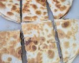 Foto langkah ke 3 dari resep Quesadilla.