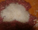 Foto del paso 2 de la receta: Hamburguesas a la plancha con ensalada de tomate