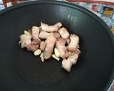 รูปขั้นตอนการทำที่ 3 ของ หมูสามชั้นผัดเผือก #งบ60บาท ล่ะ~