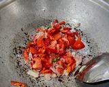 Foto langkah ke 3 dari resep Tumis Kecap Tahu Telur.