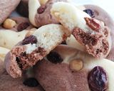 Une image de l'étape 4 de Sablés duo noisettes et raisins secs.