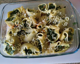 Foto del paso 9 de la receta: Lumaconi rellenos de espinacas gorgonzola y piñones