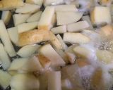 Foto del paso 1 de la receta: Papitas con huevo de rancho