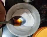 A picture of step 2 of Vanilla pan cake.