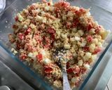 Une image de l'étape 14 de Taboulé aux tomates, légumes, raisins, herbes et épices.