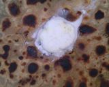 A picture of step 3 of Bathua ka parantha.