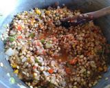 Foto del paso 2 de la receta: Guiso de lentejas sin carne