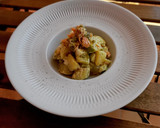 Foto del paso 7 de la receta: Ensalada de patata al eneldo con aguacate y salmón ahumado