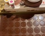 A picture of step 3 of Christmas Macarons Cake 🎄 🎅.
