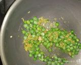 સમોસા (Samosa Recipe In Gujarati) રેસીપી સ્ટેપ2ફોટો