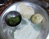 A picture of step 1 of Bathua Paratha.