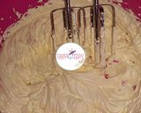 Foto langkah ke 11 dari resep Japanese Roll Cake With Butter Cream.