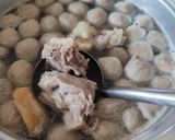 Gambar langkah 1 resipi Bihun Bakso Sapi.