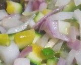 Foto del paso 1 de la receta: Arroz vegano con puerro y zapallitos