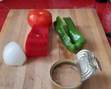 Foto del paso 2 de la receta: Ensalada colorida de alubias y atún