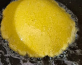 मटर कैप्सिकम करी विथ मक्का पूरी (Green Peas Capsicum Curry with Makka Poori) रेसिपी चरण 8 फोटो