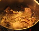 Foto del paso 2 de la receta: Puchero de pollo, parte 1