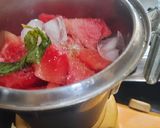 A picture of step 4 of Watermelon lemondo.