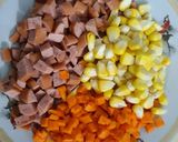 Hình bước làm 2 của món Mỳ xào tổng hợp