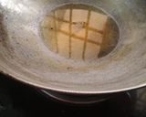 A picture of step 1 of Bhindi.