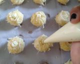Foto langkah ke 4 dari resep Cookies Keju Topping Keju Oles.