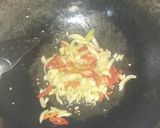Foto langkah ke 3 dari resep Cah Kailan Bawang Bombai.