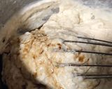 A picture of step 2 of Banana pancake.