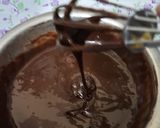 A picture of step 4 of Christmas 🍫 chocolate choco chips whip cream cake.