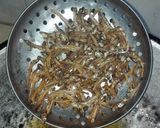 Foto langkah ke 3 dari resep Tumis kangkung ikan Teri.