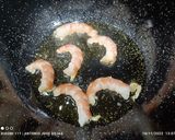 Foto del paso 4 de la receta Sepia en salsa verde con Surimi