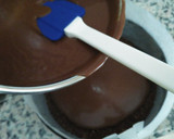 Foto del paso 5 de la receta: Tarta 3 chocolates Día de la Madre