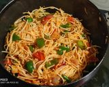 शेजवान हाका नूडल्स (schezwan recipe in marathi) रेसिपी स्टेप 3 फोटो