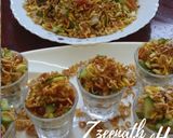A picture of step 2 of Maggi Bhelpuri Shots.
