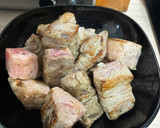 Foto del paso 1 de la receta: Arroz socarrat con costillas y rovellons