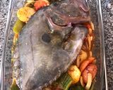 Foto del paso 7 de la receta: Gallo de San Pedro al horno
