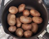 Foto del paso 1 de la receta: Papas bravas