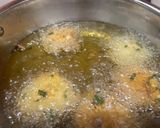 A picture of step 5 of Mutter dal vada/masala vada.
