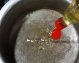 A picture of step 2 of Haleem Mix .