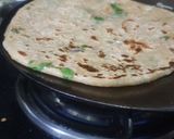 A picture of step 2 of Gobhi Paratha.