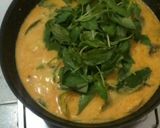 Foto langkah ke 4 dari resep Gulai patin kemangi.