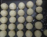 Foto langkah ke 4 dari resep Onde-onde Kopong Awet Kenyalnya.