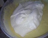 Foto del paso 3 de la receta: Torta con frutas🍑🍌 cumplimos6