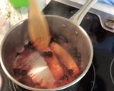 A picture of step 3 of Popsicles.