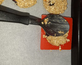 Foto del paso 2 de la receta: Galletitas de avena, naranja y miel ¡Súper express y sin harina!