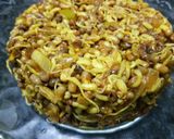 A picture of step 6 of Sprouts bhel.