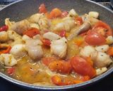 Foto del paso 5 de la receta: Cazuelita marinera con garbanzos
