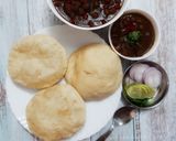 A picture of step 6 of Bhature.
